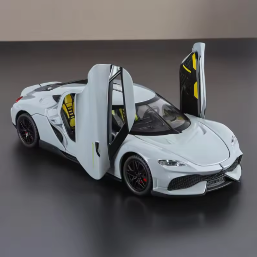 1:24 Koenigsegg Gemera GT Super Sport Diecast Model Car