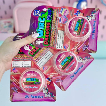 DIY UV Reactive Stretch Putty