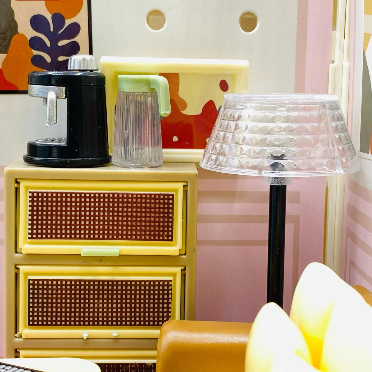 84 Pcs DIY Miniature Living Room Block Set with LED Lights