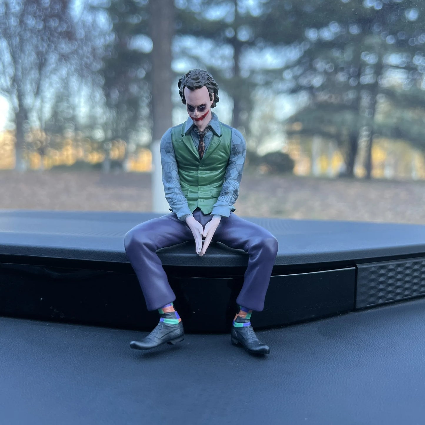 Dark Knight Joker Mounted Figurine